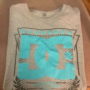 VINTAGE DC SHOES & FOX T-SHIRT BUNDLE SIZE XL